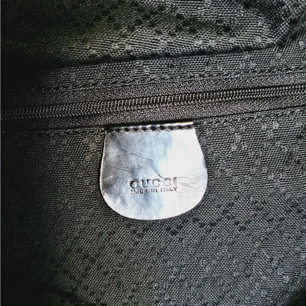 Authentic Gucci Nylon Purse - Picture 10 of 12